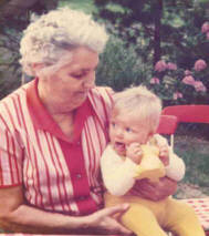 Und diese Dame ist meine Uromi.